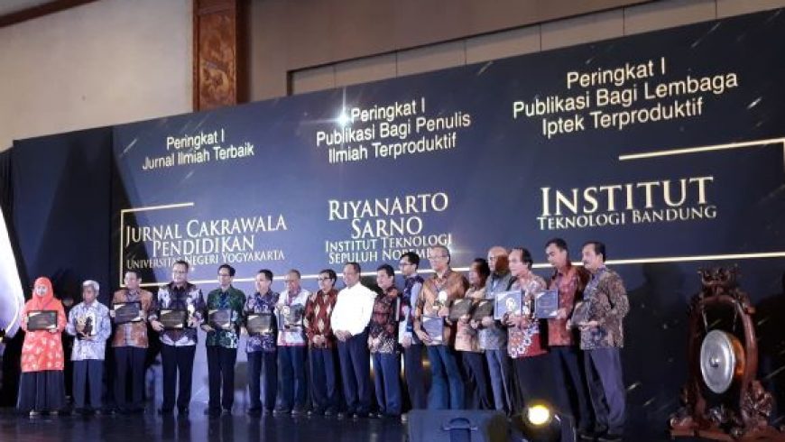 ITB Meraih Penghargaan Sinta Award Kategori Publikasi Bagi Lembaga Iptek Terproduktif