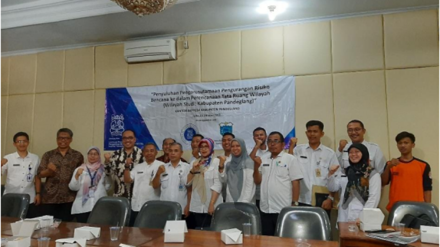 Penyuluhan Pengarusutamaan Pengurangan Risiko Bencana ke dalam Perencanaan Tata Ruang Wilayah Provinsi Banten